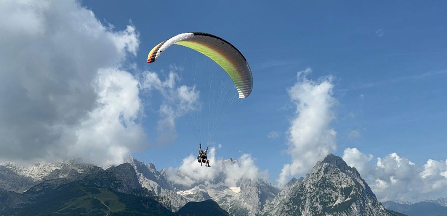 ZERO GRAVITY PARAPENTE S.L.